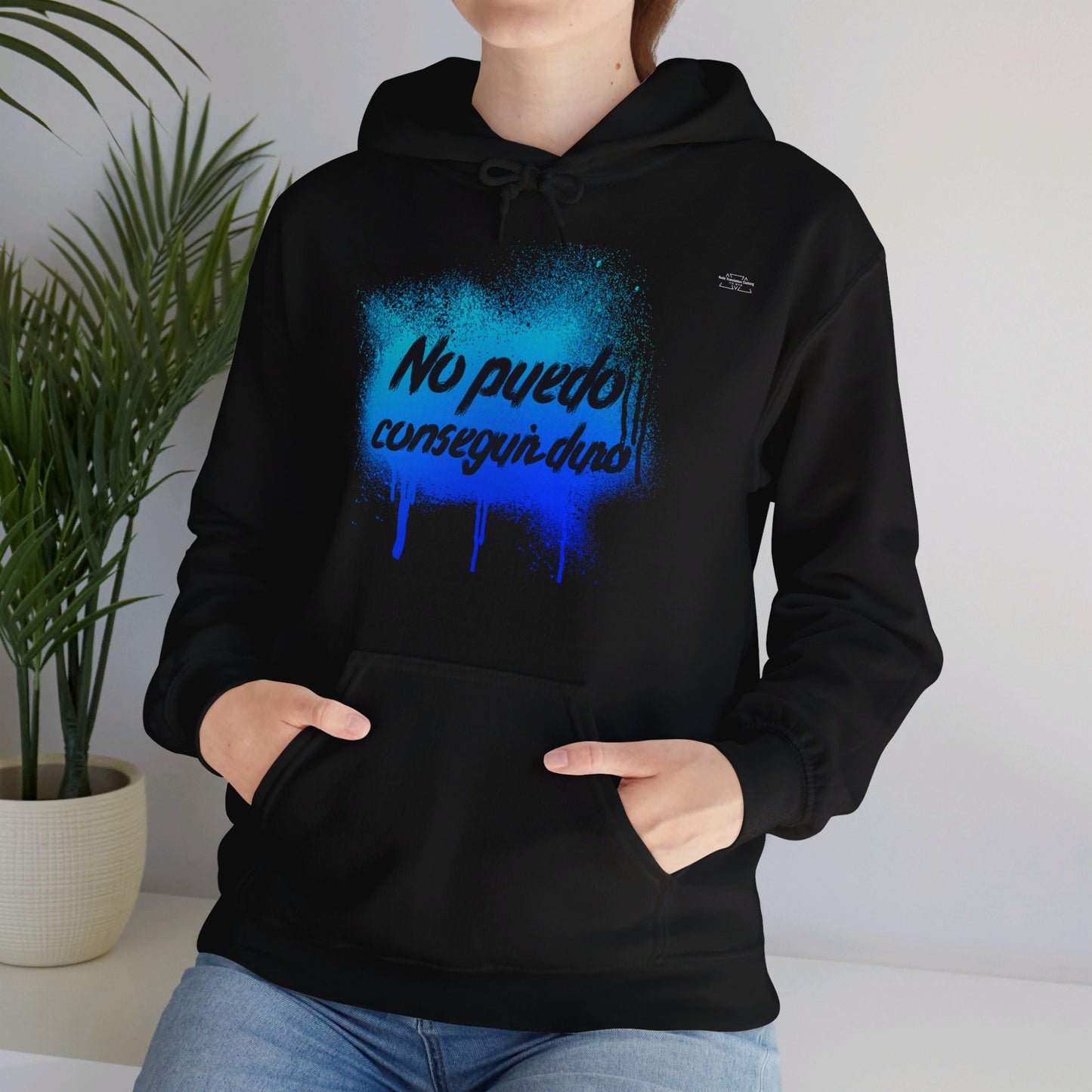 Spanish 'I can't get hard', Blue Graffiti - Unisex Heavy Blend Hoodie - Rude Translation Clothing