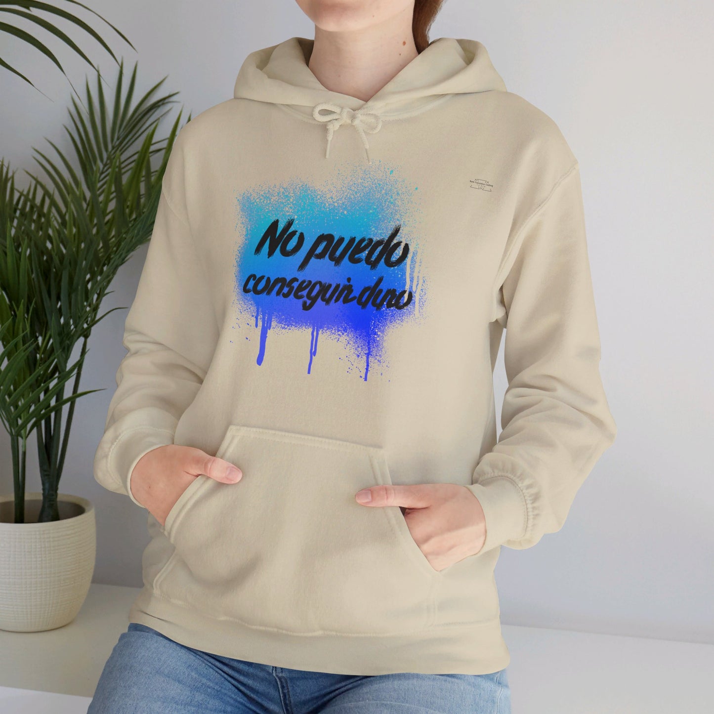 Spanish 'I can't get hard', Blue Graffiti - Unisex Heavy Blend Hoodie - Rude Translation Clothing