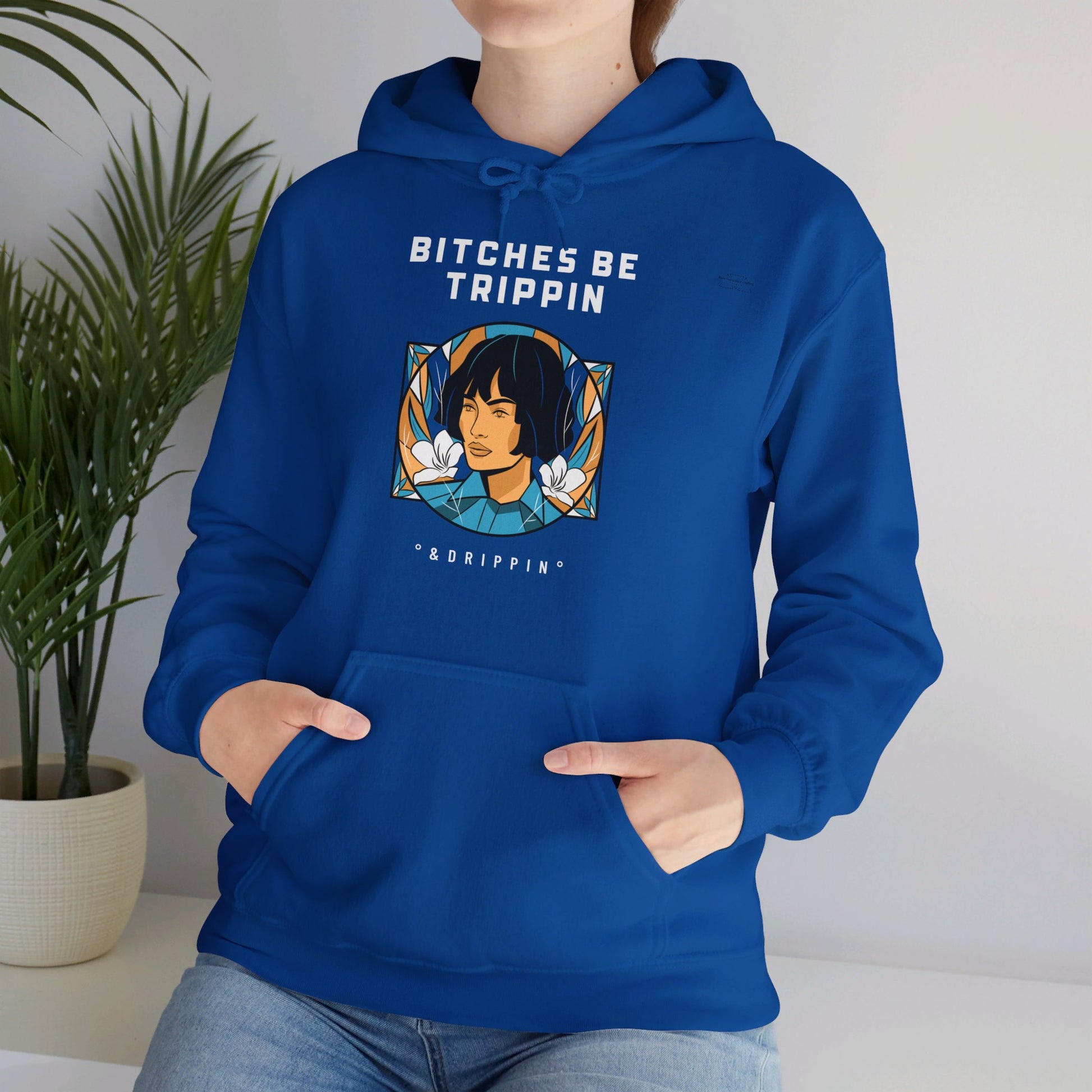 English 'Bitches be trippin & drippin', Woman Short Black Hair - Unisex Heavy Blend Hoodie - Rude Translation Clothing