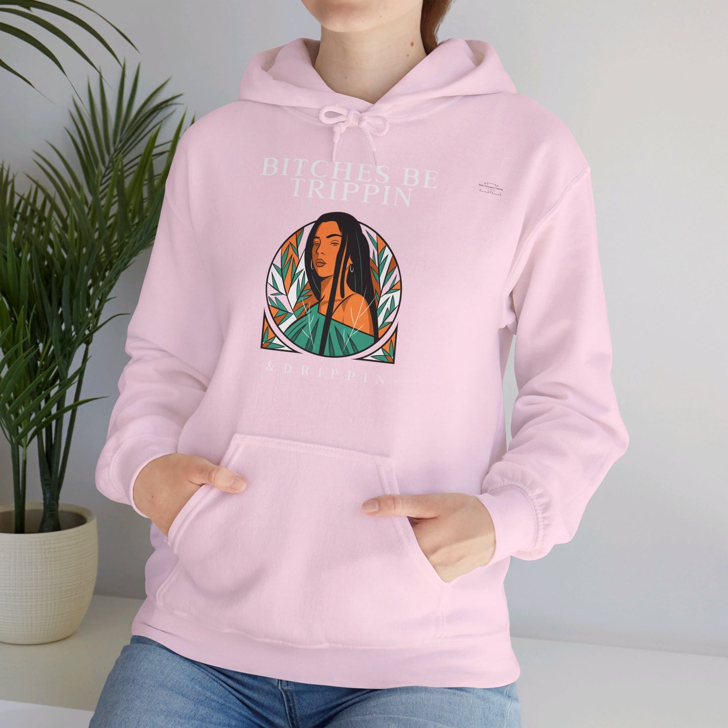 English 'Bitches be trippin & drippin', Native Woman Long hair - Unisex Heavy Blend Hoodie - Rude Translation Clothing